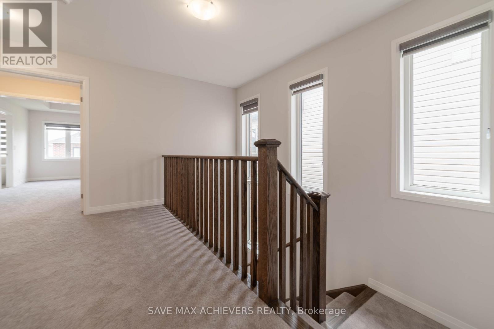 33 Rustic Oak Trail, North Dumfries, Ontario  N0B 1E0 - Photo 19 - X12381072