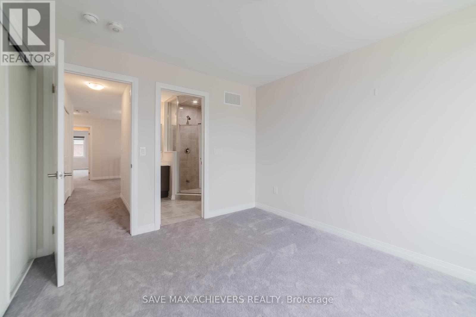33 Rustic Oak Trail, North Dumfries, Ontario  N0B 1E0 - Photo 41 - X12381072