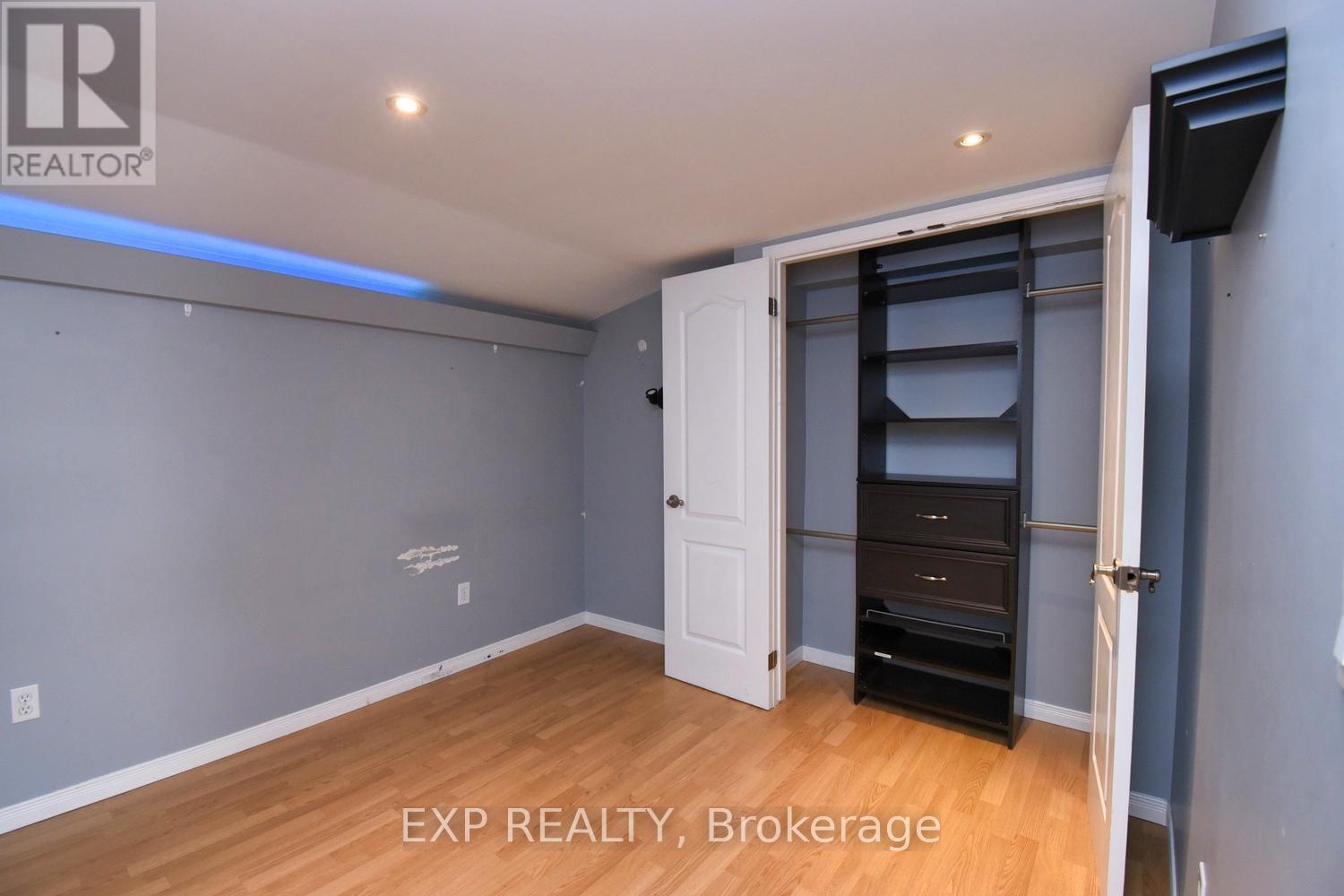 139 Chestnut Avenue, Brantford, Ontario  N3T 4C8 - Photo 13 - X12382786
