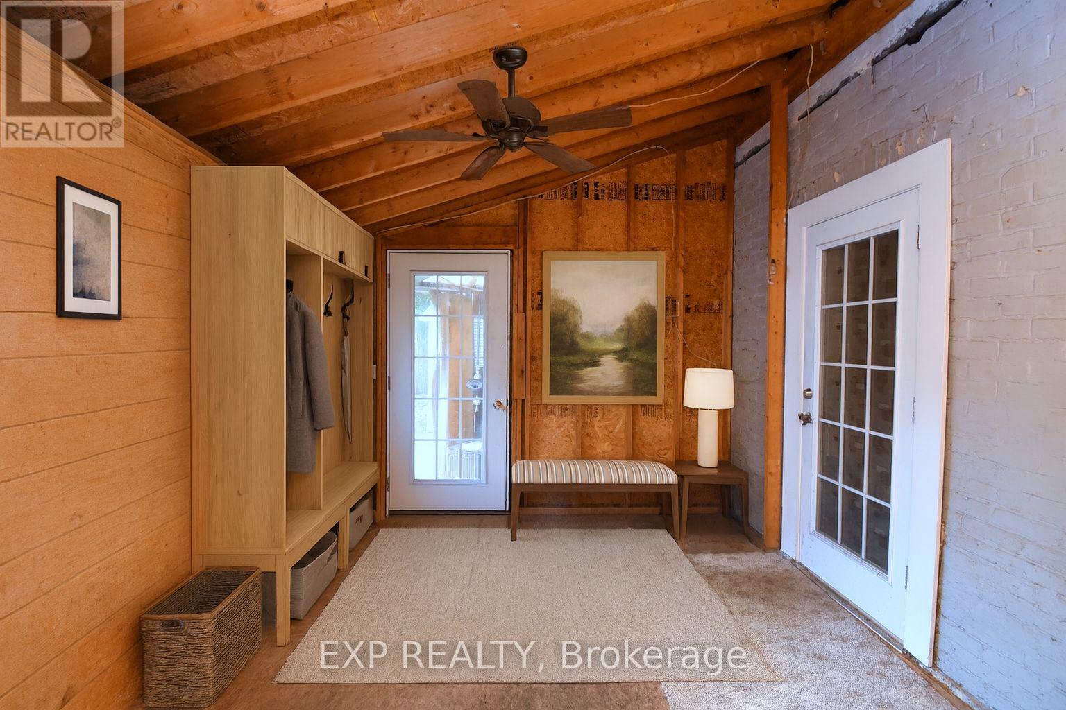 139 Chestnut Avenue, Brantford, Ontario  N3T 4C8 - Photo 18 - X12382786