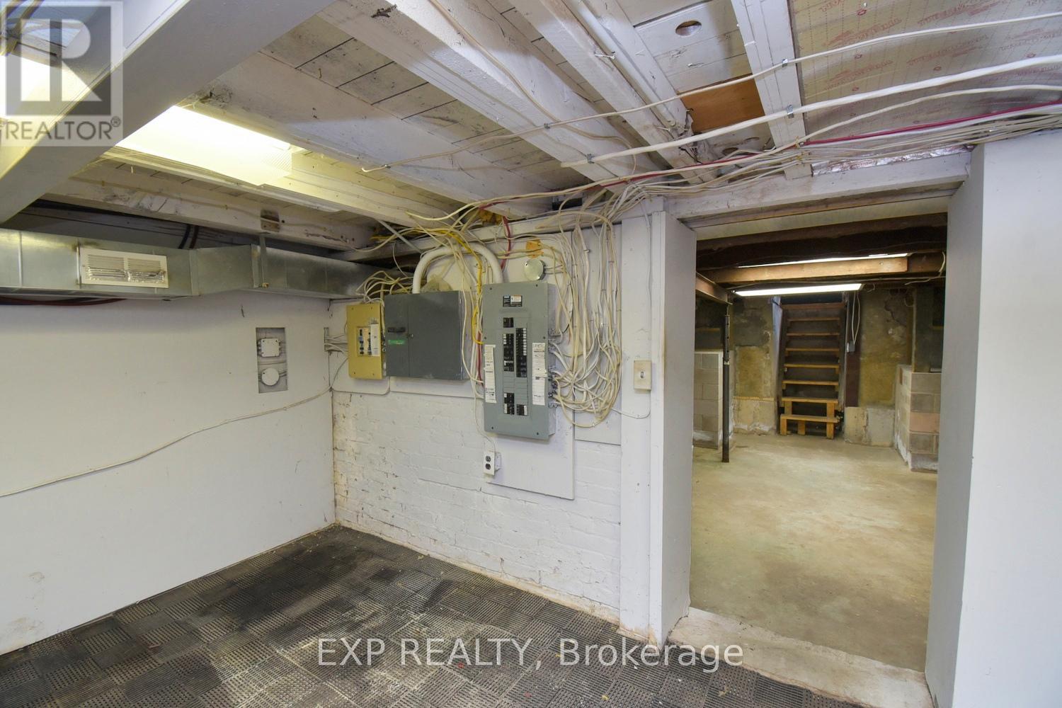 139 Chestnut Avenue, Brantford, Ontario  N3T 4C8 - Photo 29 - X12382786
