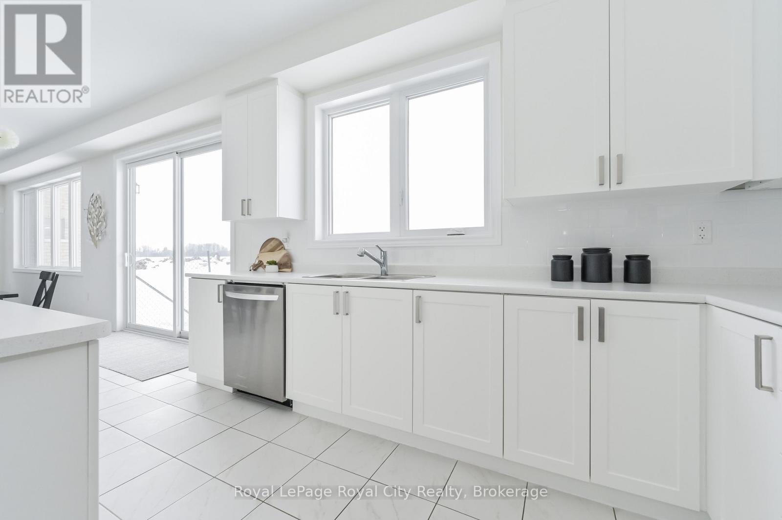 130 Rea Drive, Centre Wellington, Ontario  N1M 0J8 - Photo 20 - X12246321