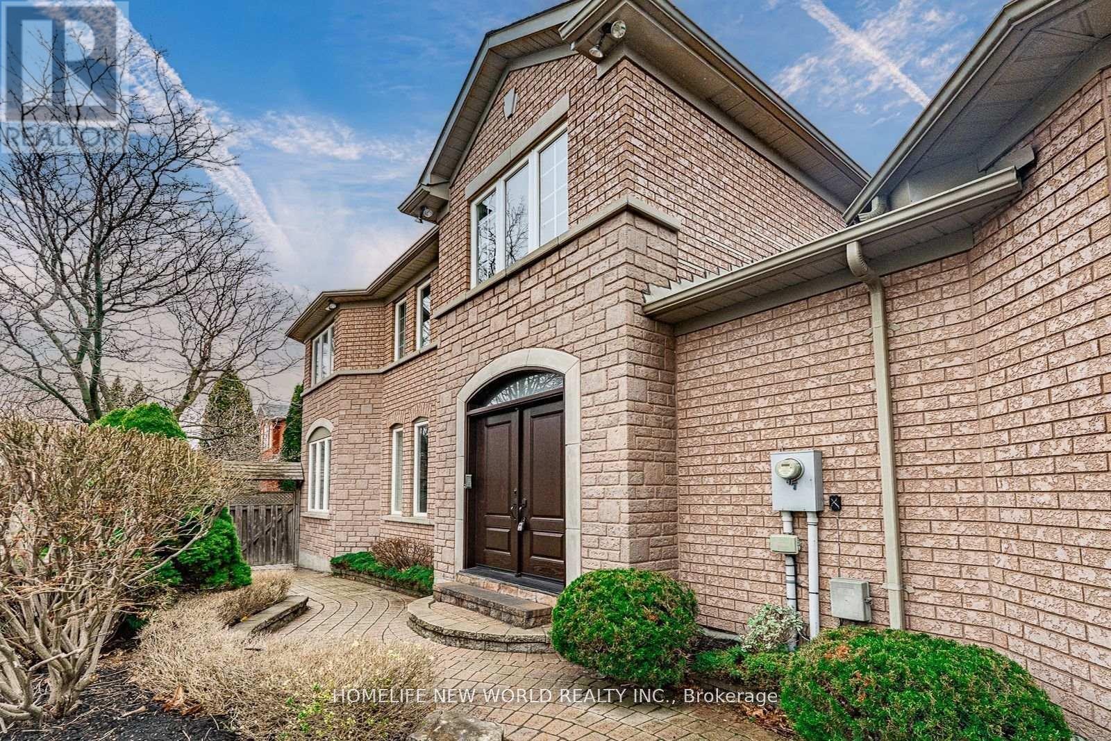 11 Fortune Crescent, Richmond Hill, Ontario  L4S 1S5 - Photo 45 - N12386930