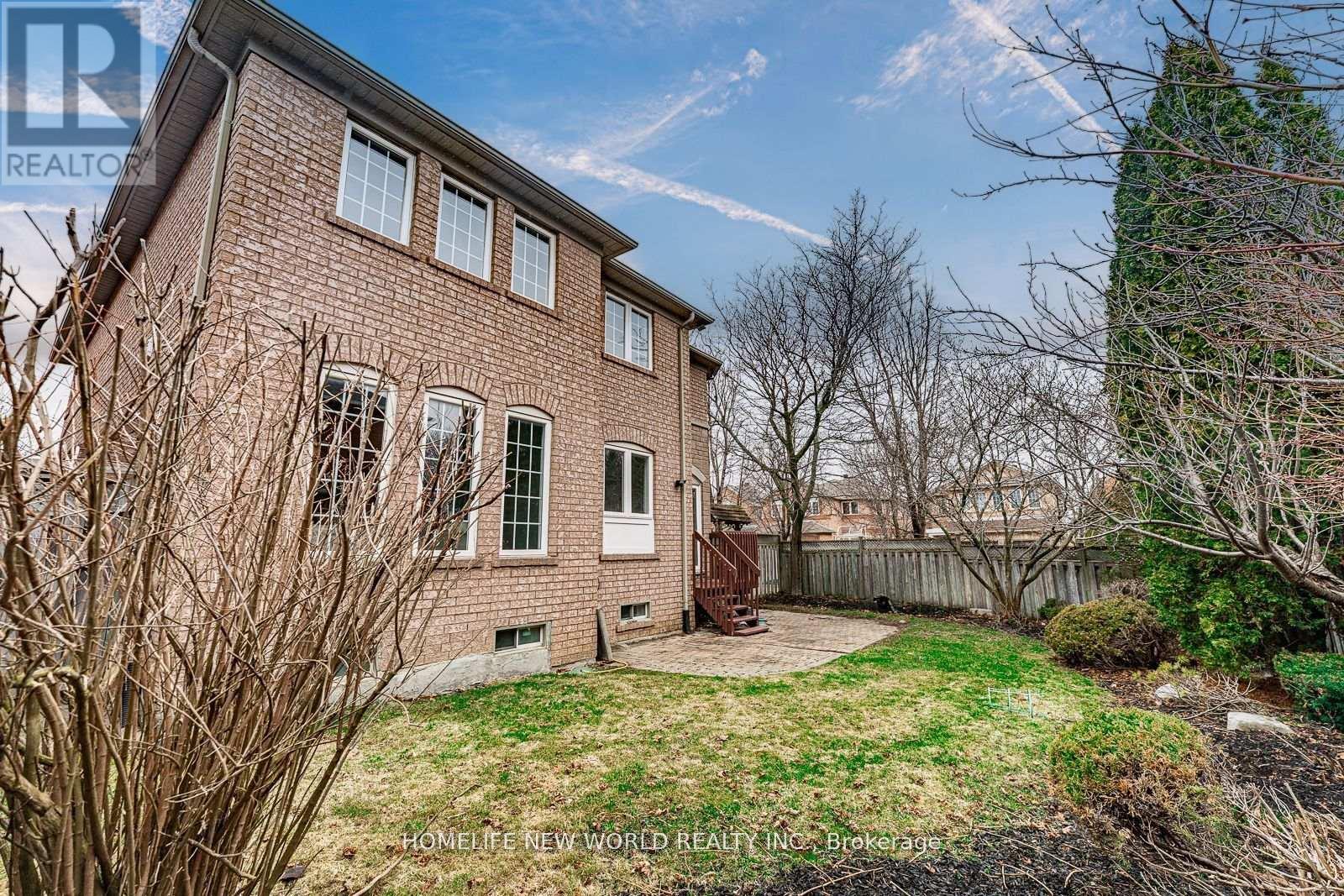 11 Fortune Crescent, Richmond Hill, Ontario  L4S 1S5 - Photo 48 - N12386930