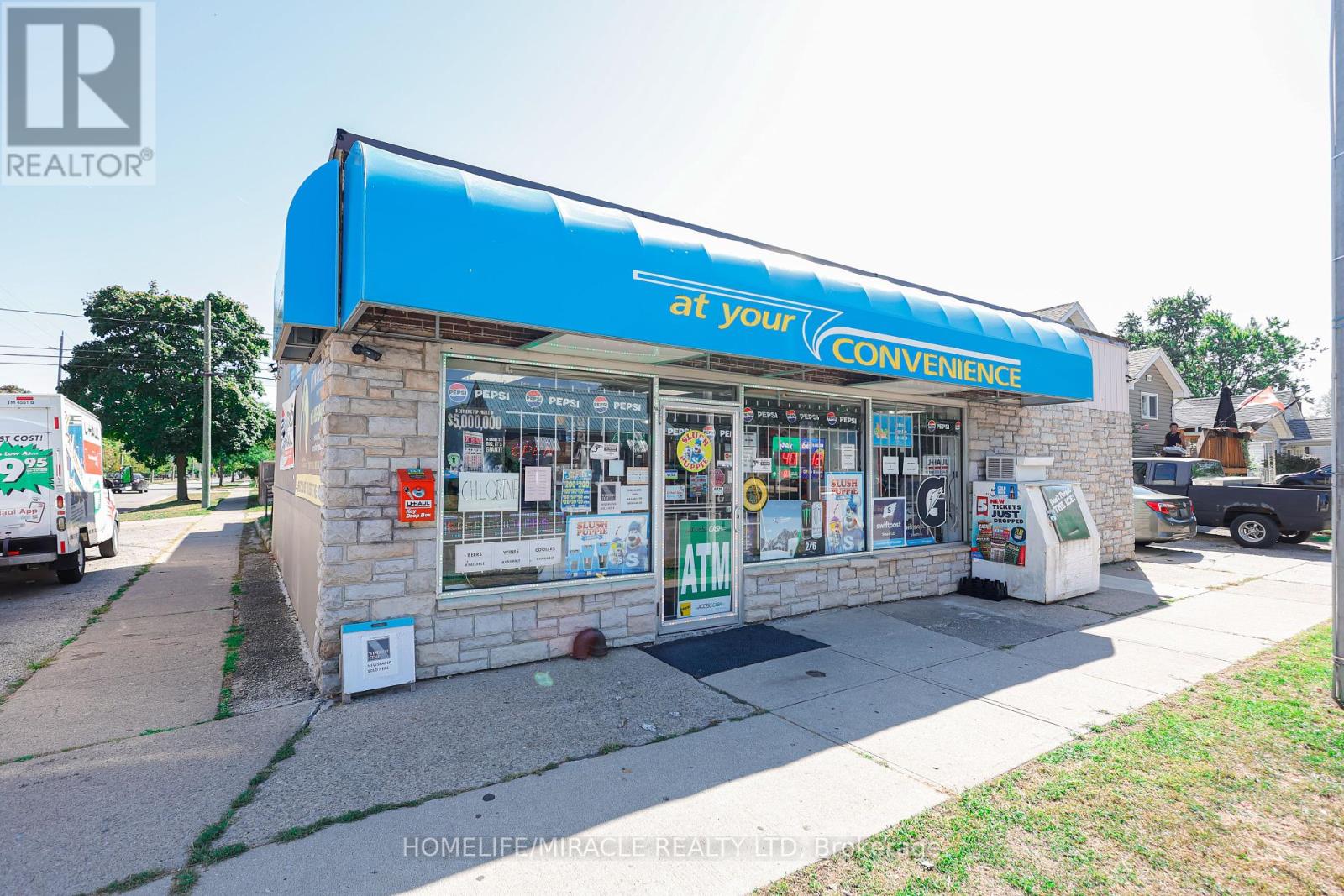 1802-06 George Avenue, Windsor, Ontario  N8W 4L8 - Photo 2 - X12386928
