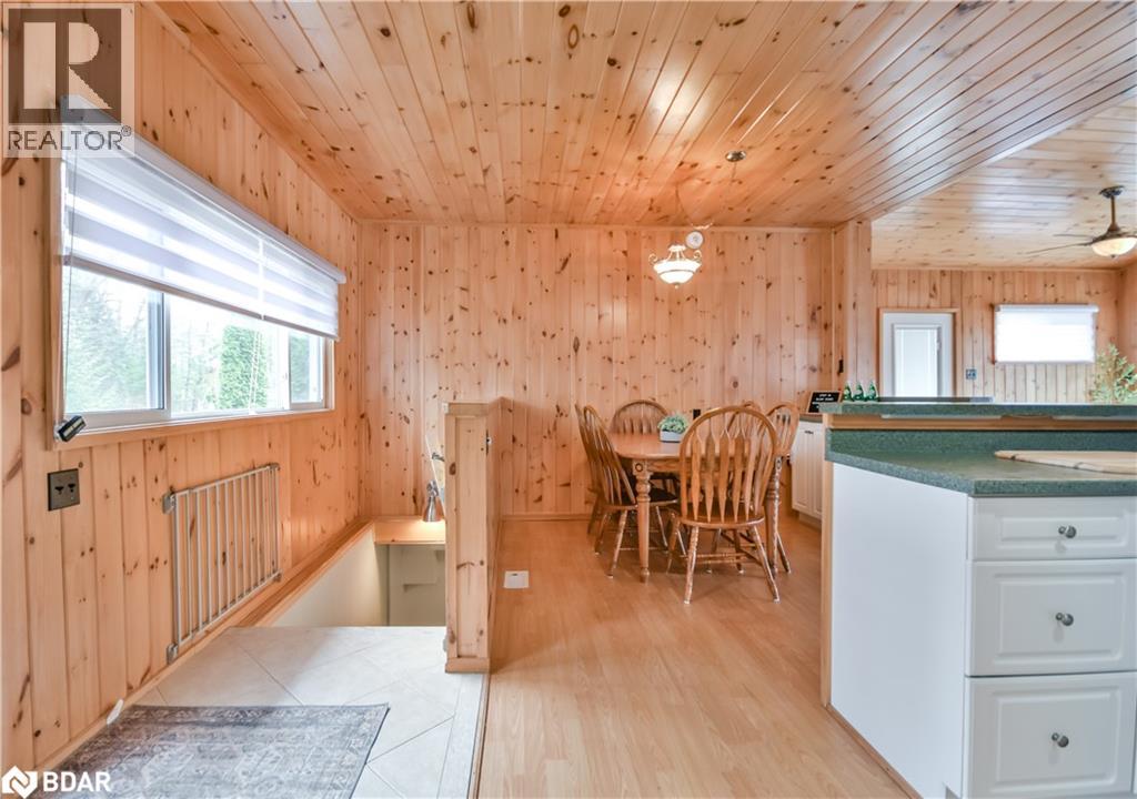 2229 Tiny Beaches Road S, Tiny, Ontario  L0L 1P1 - Photo 3 - 40764423