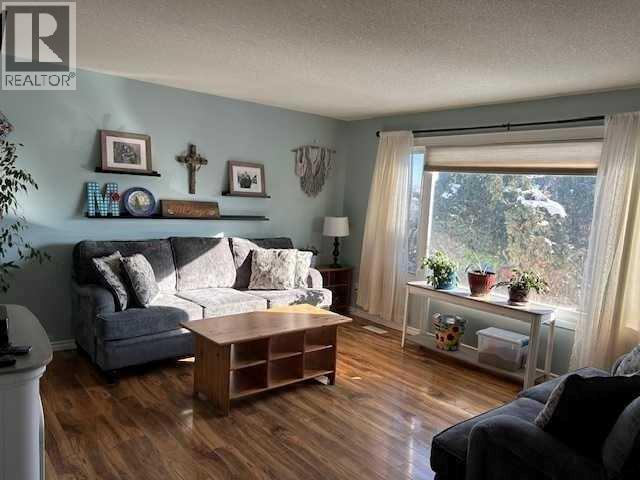 1506 1 Avenue Nw, Drumheller, Alberta  T0J 0Y1 - Photo 2 - A2253554