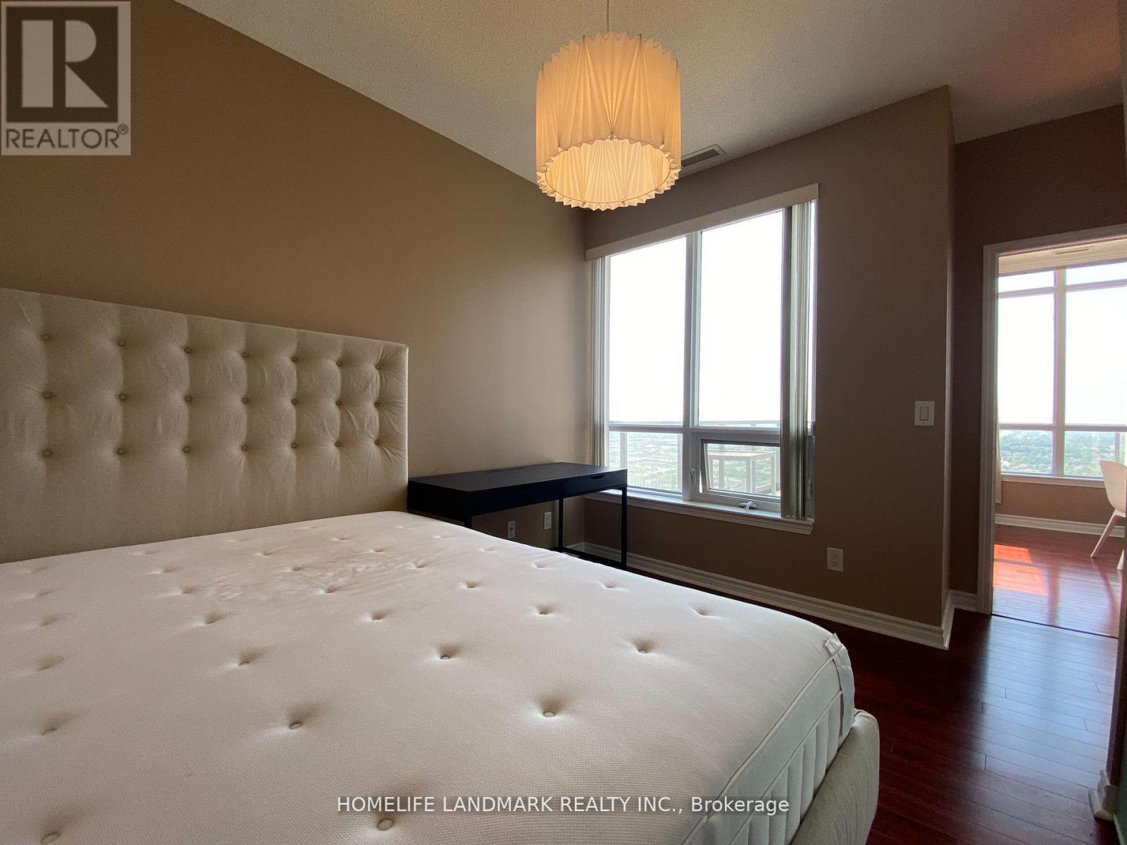 3702 - 388 Prince Of Wales Drive, Mississauga, Ontario  L5B 0A1 - Photo 18 - W12386954