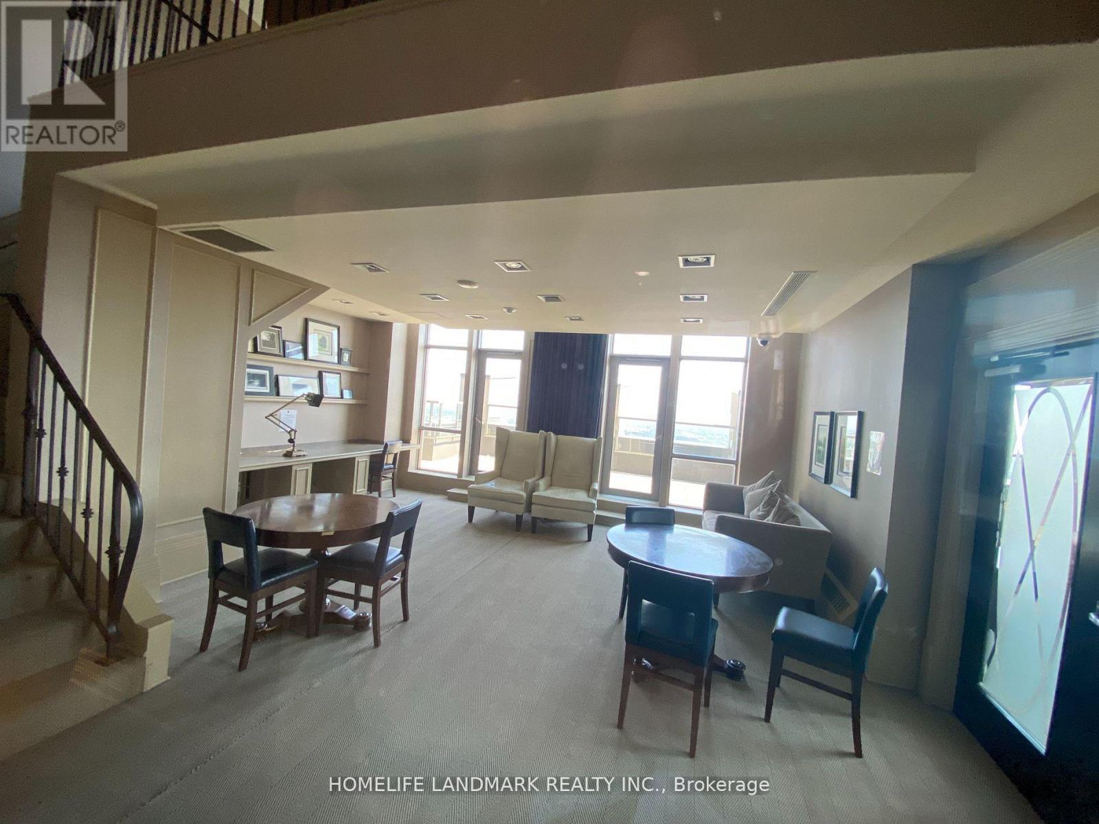 3702 - 388 Prince Of Wales Drive, Mississauga, Ontario  L5B 0A1 - Photo 39 - W12386954