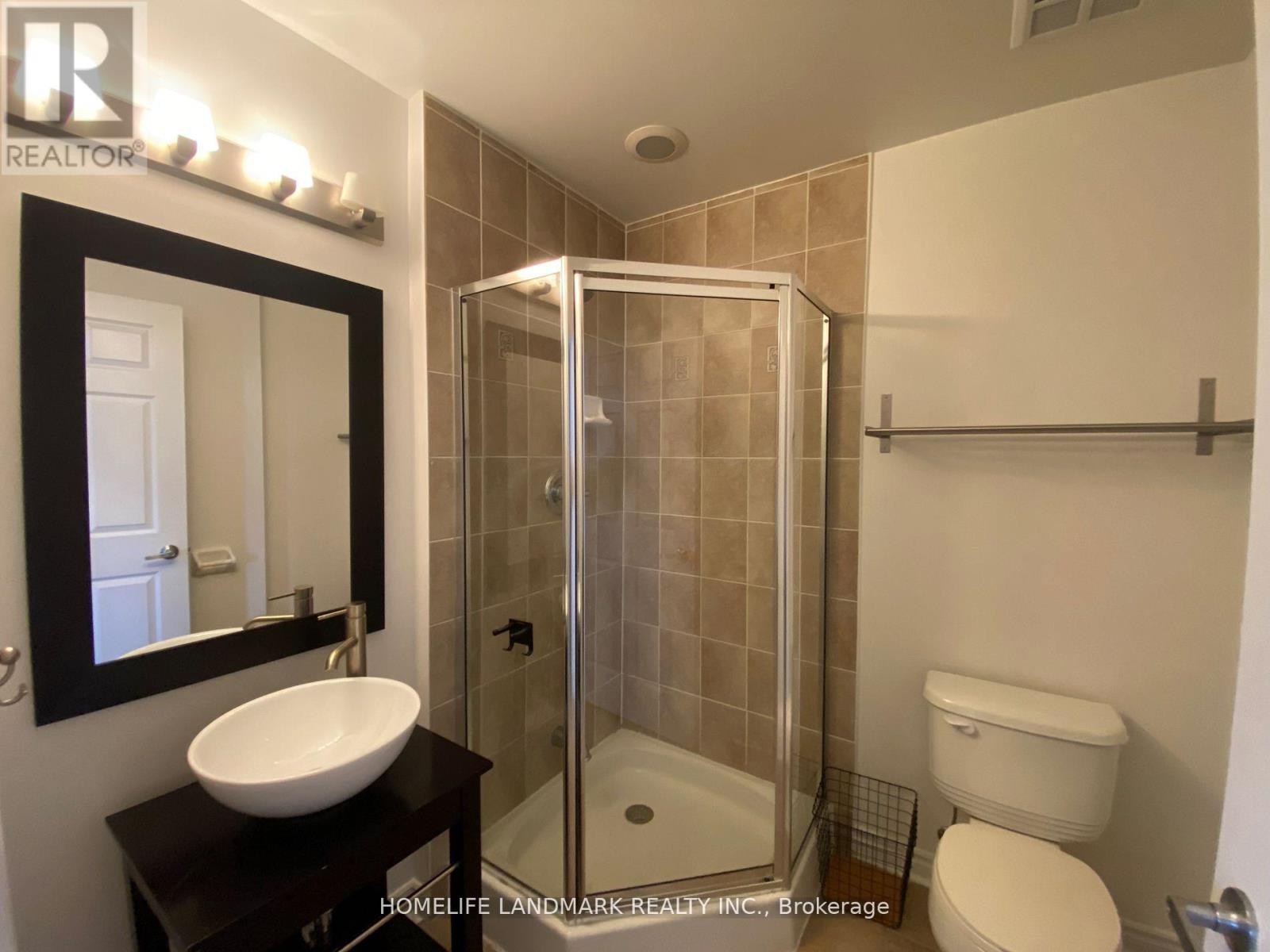 3702 - 388 Prince Of Wales Drive, Mississauga, Ontario  L5B 0A1 - Photo 4 - W12386954