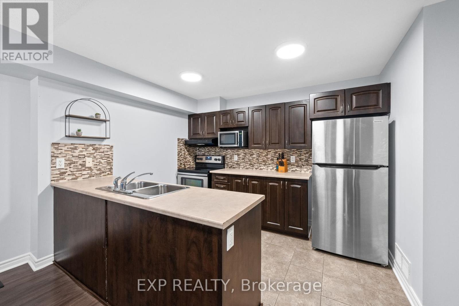 114-A Lindenshade Drive, Ottawa, Ontario  K2J 5R5 - Photo 16 - X12386977