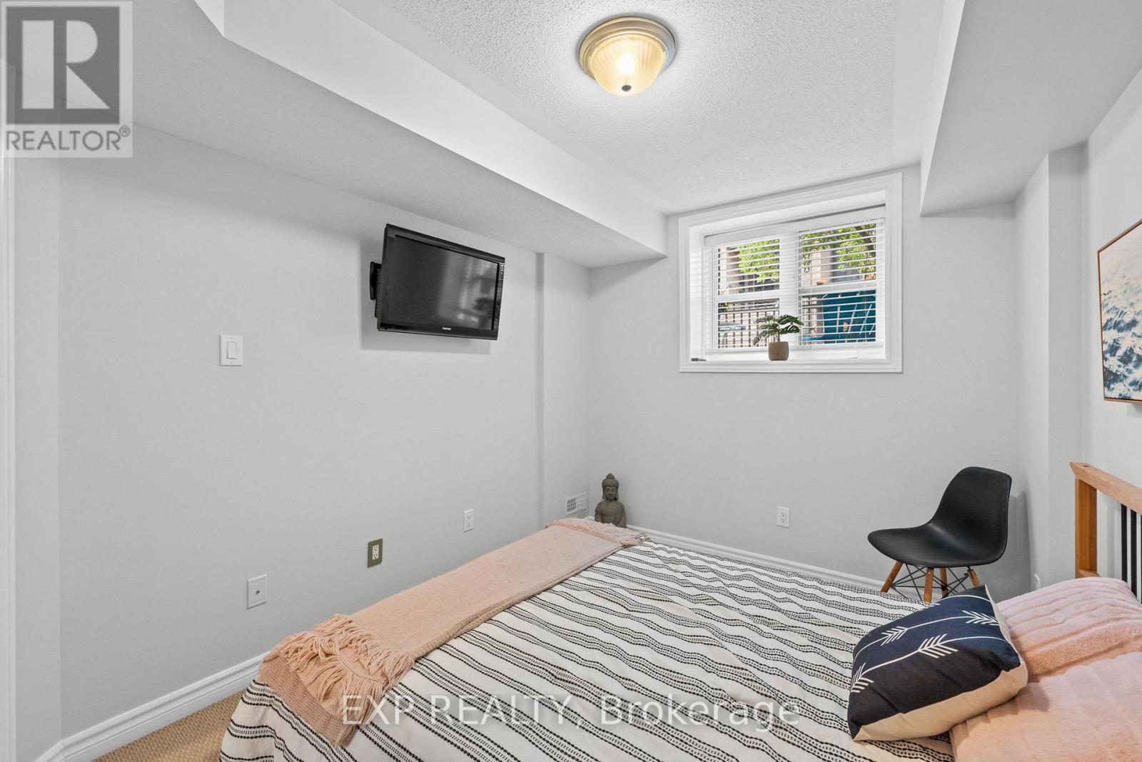114-A Lindenshade Drive, Ottawa, Ontario  K2J 5R5 - Photo 25 - X12386977