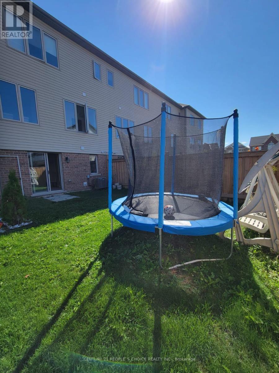 70 - 420 Linden Drive, Cambridge, Ontario  N3H 0C6 - Photo 9 - X12386949