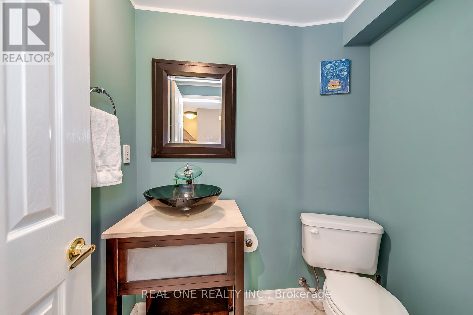 5803 Page Crescent, Burlington, Ontario  L7L 7N9 - Photo 40 - W12386853
