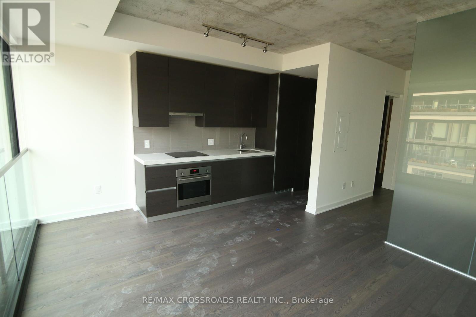 720 - 629 King Street W, Toronto, Ontario  M5V 0G9 - Photo 3 - C12386997