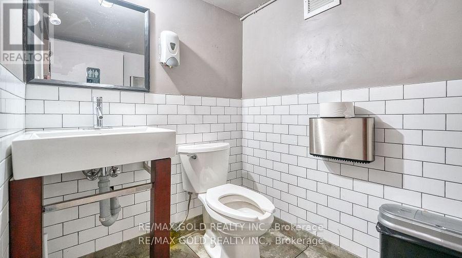272 King Street W, Hamilton (Central), Ontario  L8P 1B1 - Photo 37 - X12386987