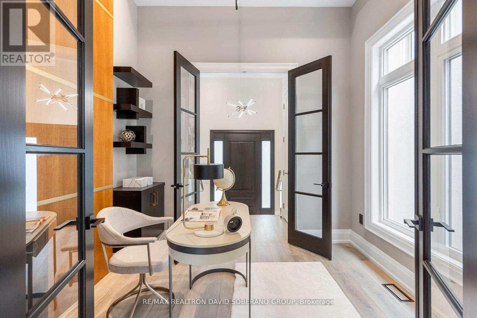 106 Allingham Gardens, Toronto, Ontario  M3H 1Y2 - Photo 10 - C12387008