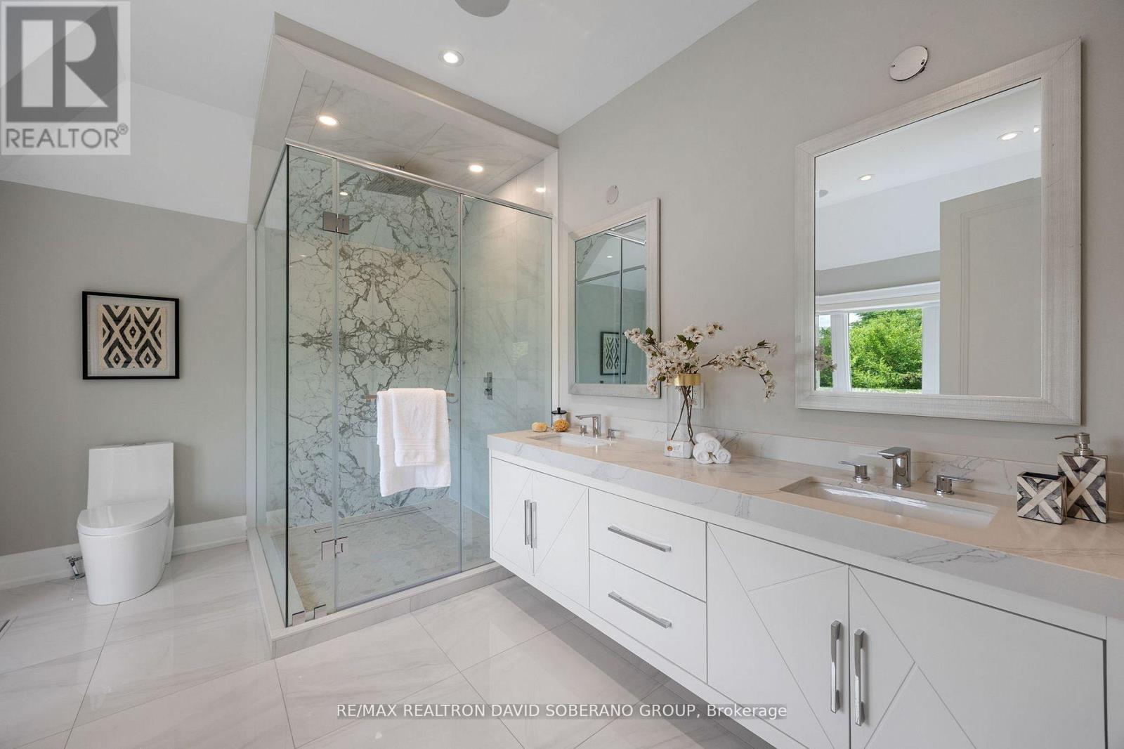 106 Allingham Gardens, Toronto, Ontario  M3H 1Y2 - Photo 25 - C12387008