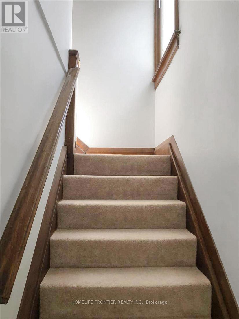 2 - 253 Keewatin Avenue, Toronto, Ontario  M4P 2A4 - Photo 2 - C12387013