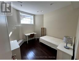 LOWER OF 181 NORTON AVENUE, Toronto, Ontario