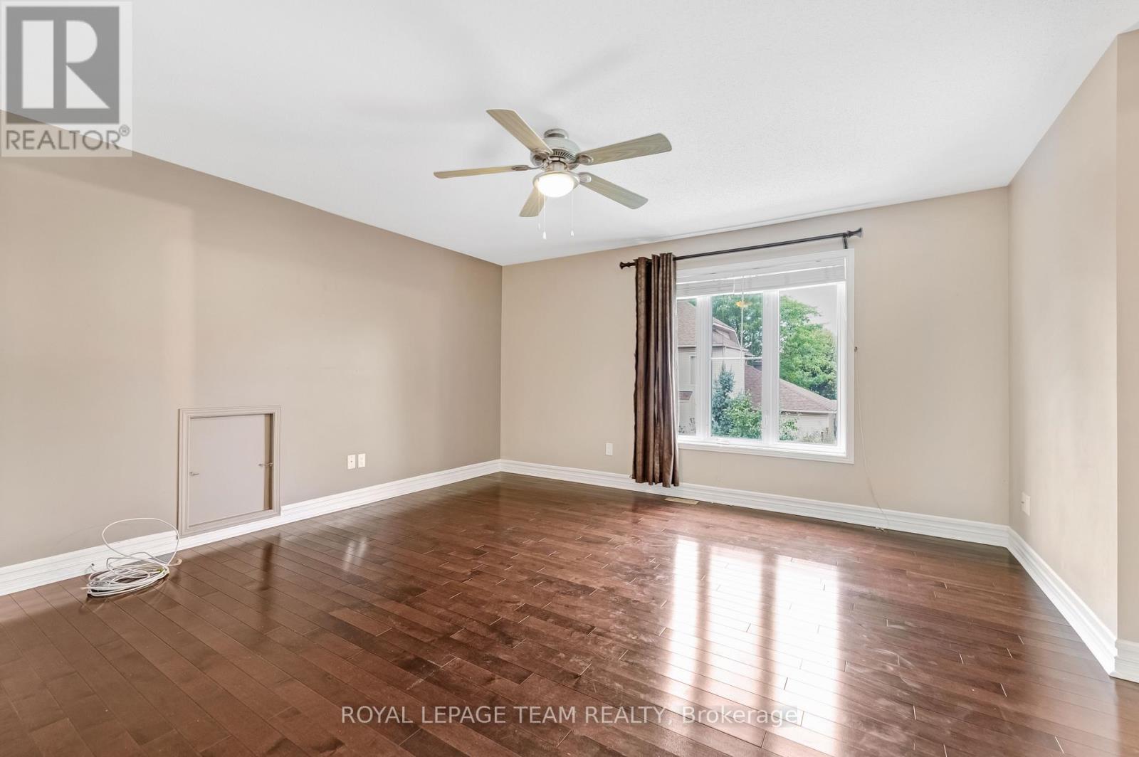 18 Oakham Ridge, Ottawa, Ontario  K2K 3B3 - Photo 19 - X12361765