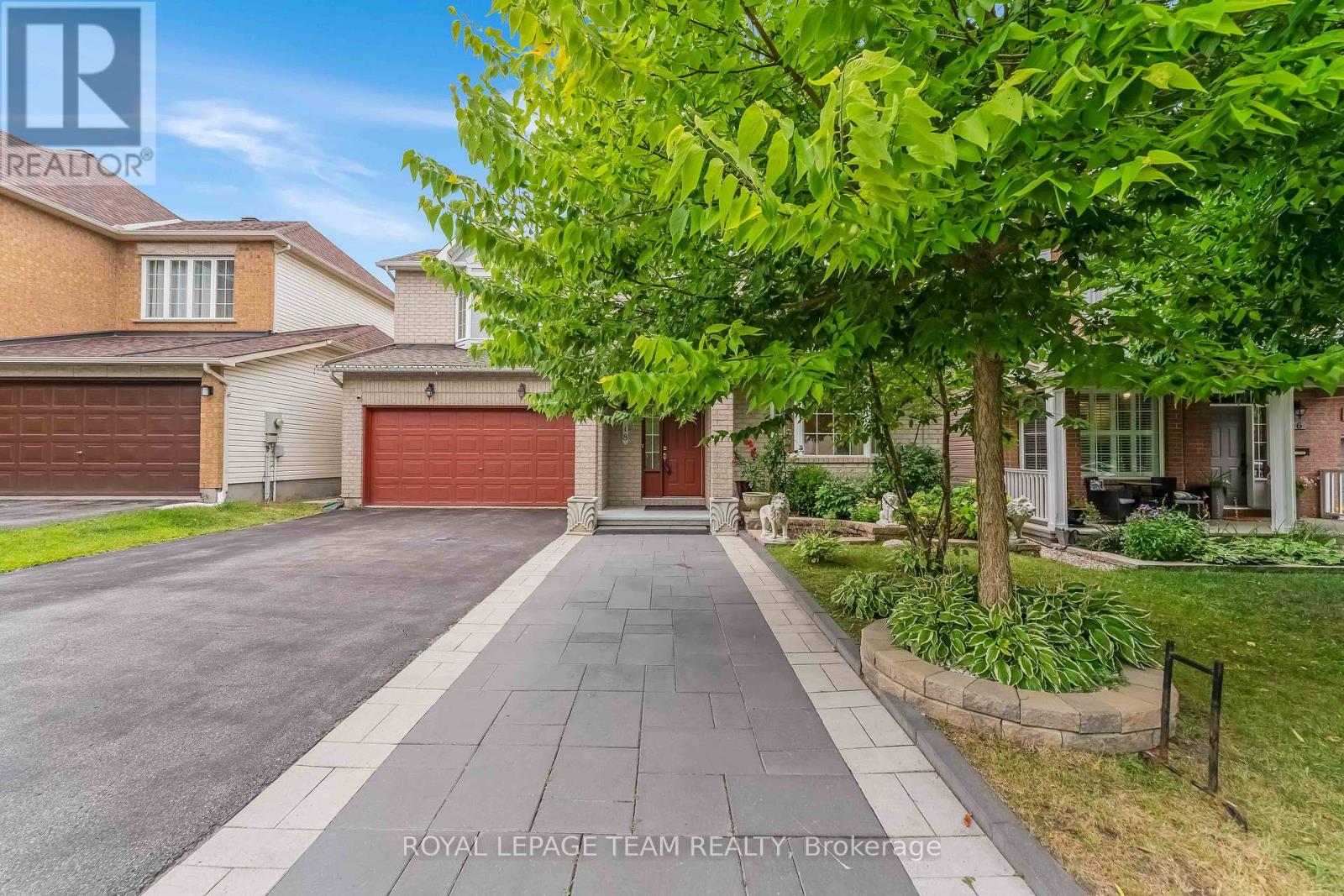 Property at 18 OAKHAM RIDGE image 2