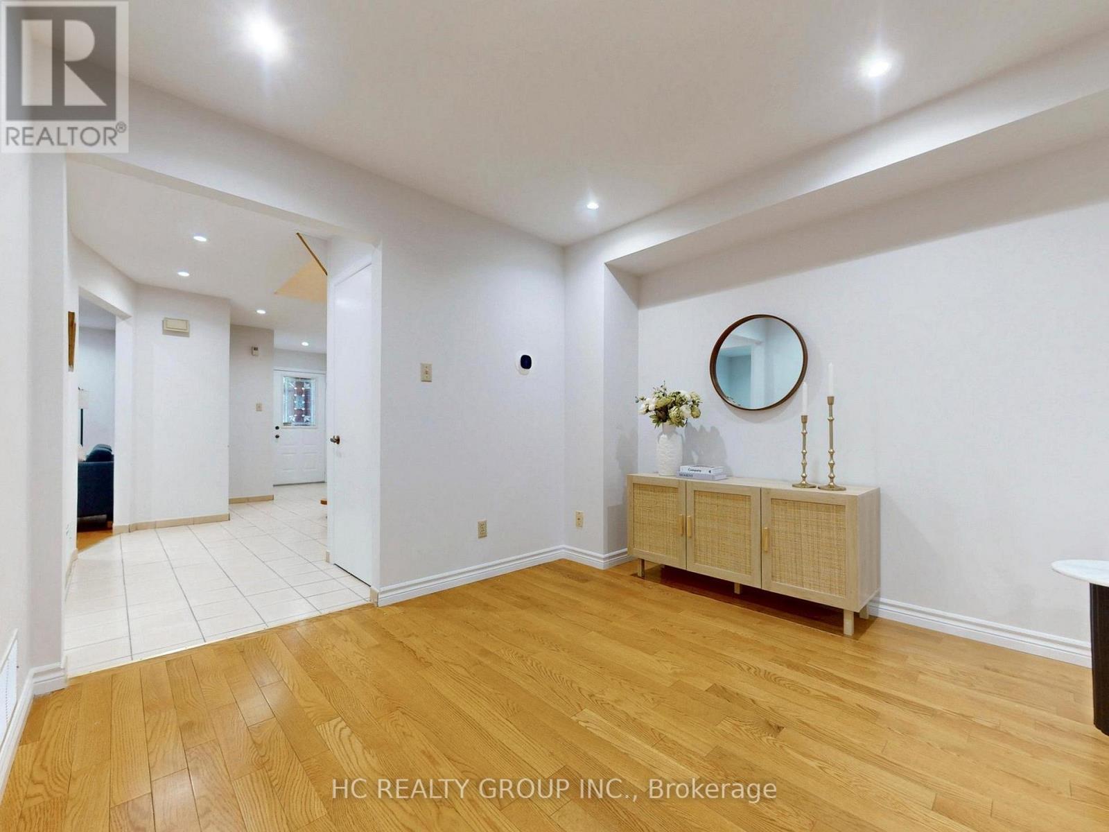 8 Bethany Leigh Drive, Toronto, Ontario  M1V 2N7 - Photo 14 - E12387018