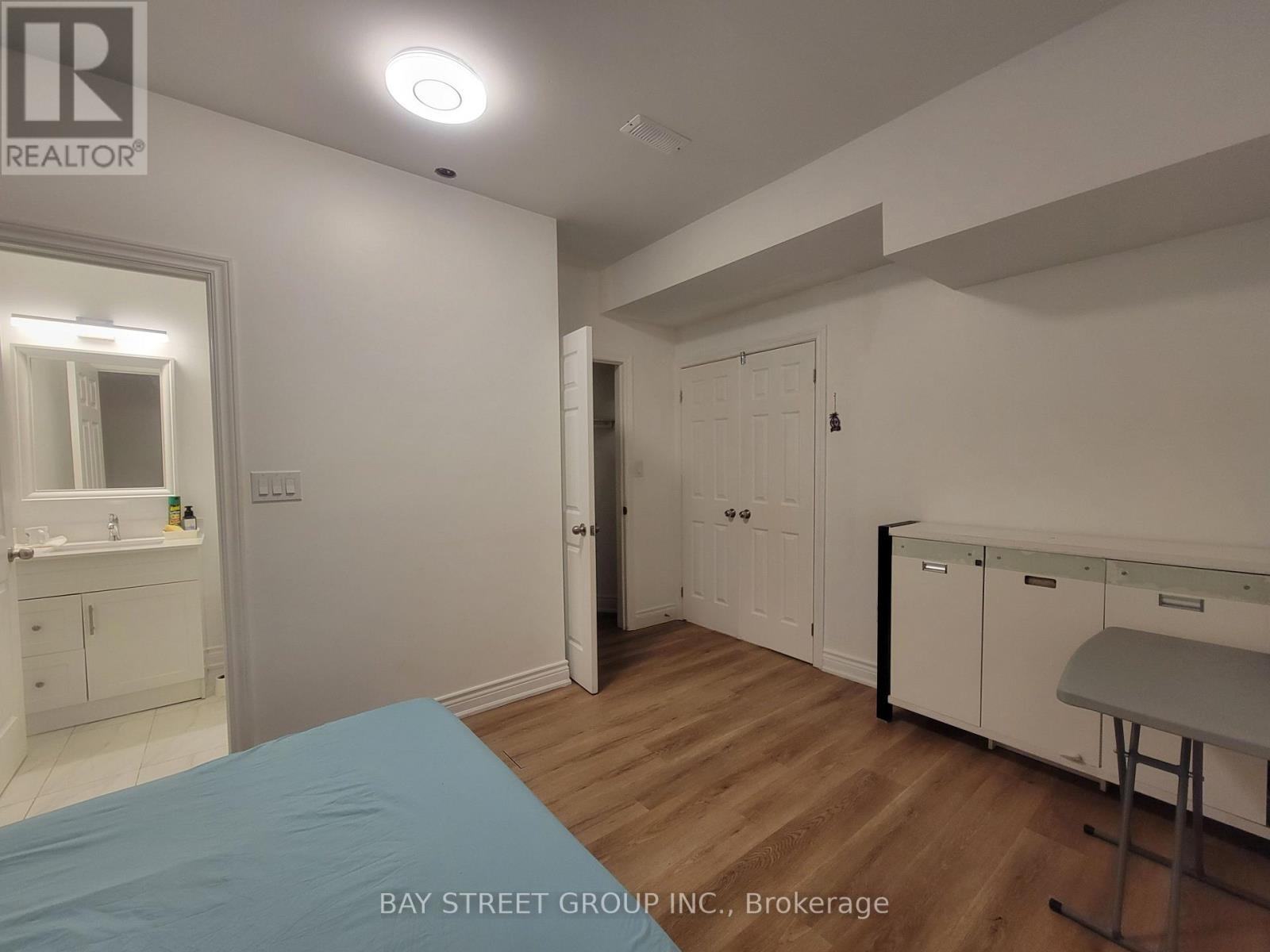 448 Elgin Mills Road, Richmond Hill, Ontario  L4C 4M2 - Photo 12 - N12387020