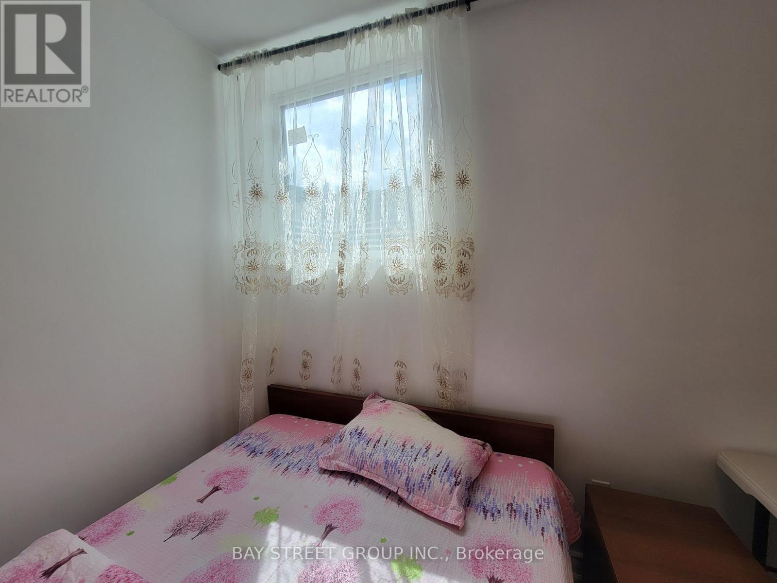 448 Elgin Mills Road, Richmond Hill, Ontario  L4C 4M2 - Photo 6 - N12387020