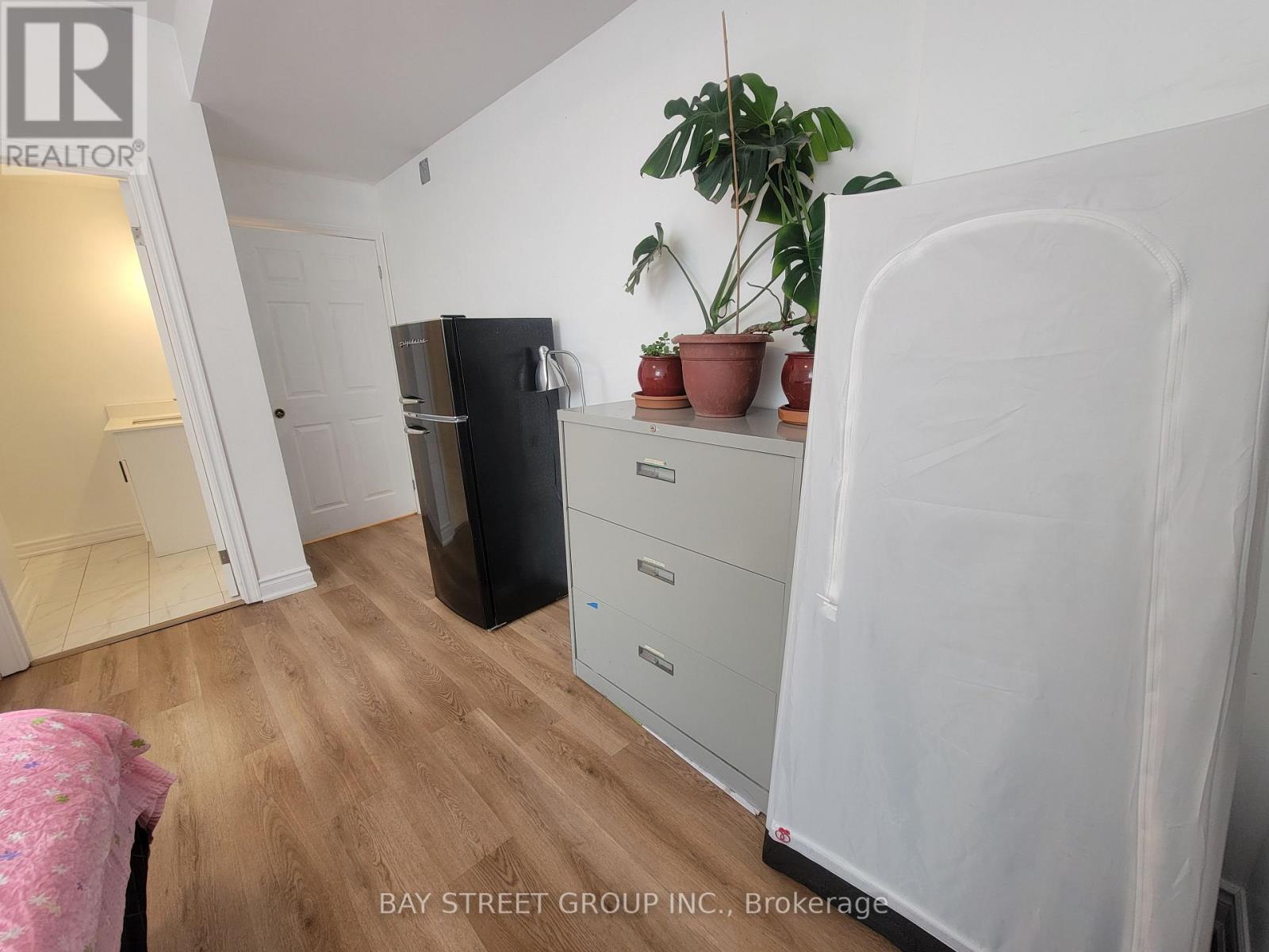 448 Elgin Mills Road, Richmond Hill, Ontario  L4C 4M2 - Photo 8 - N12387020