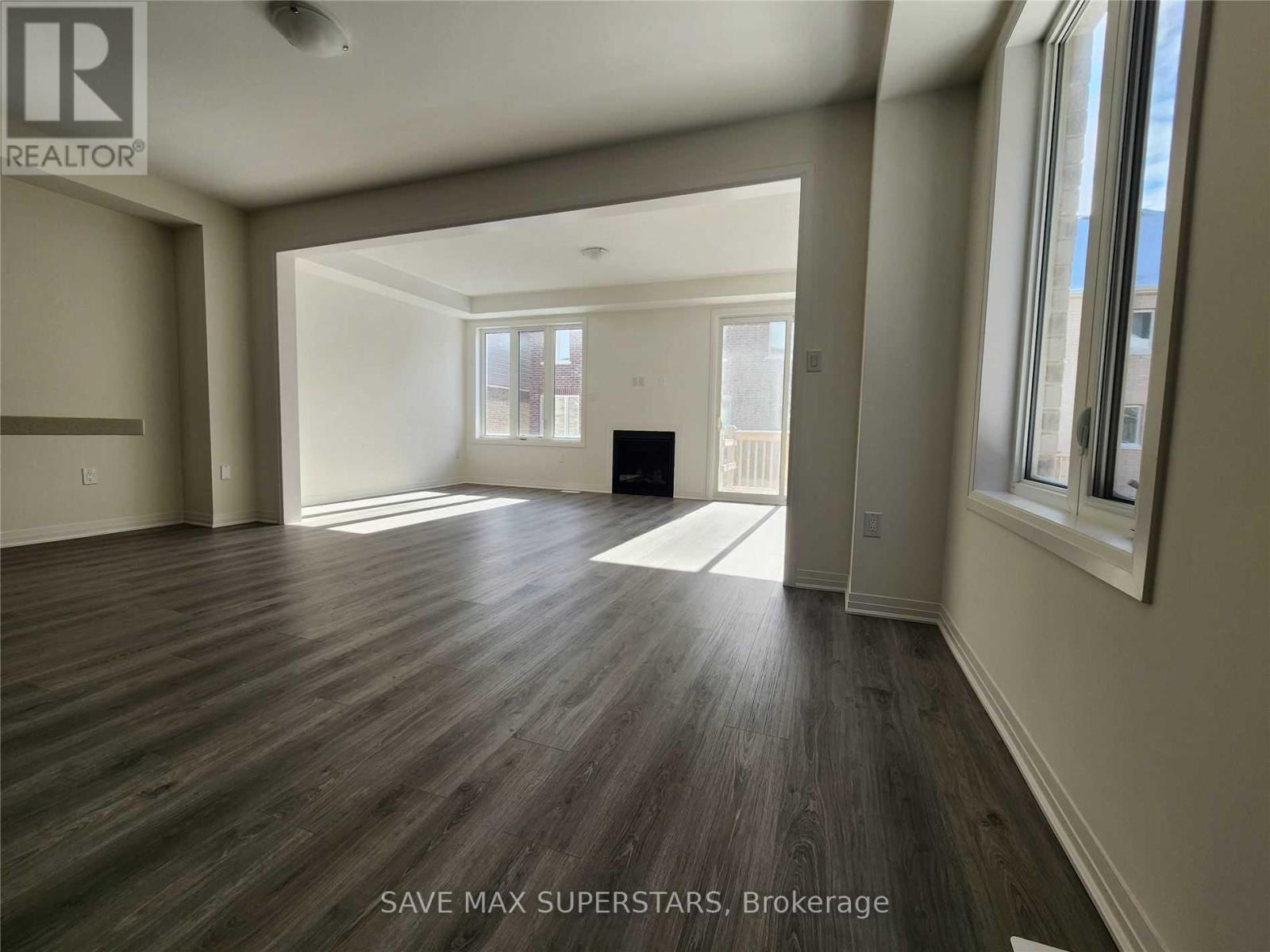 68 Copperhill Heights, Barrie, Ontario  L9J 0K6 - Photo 12 - S12387022