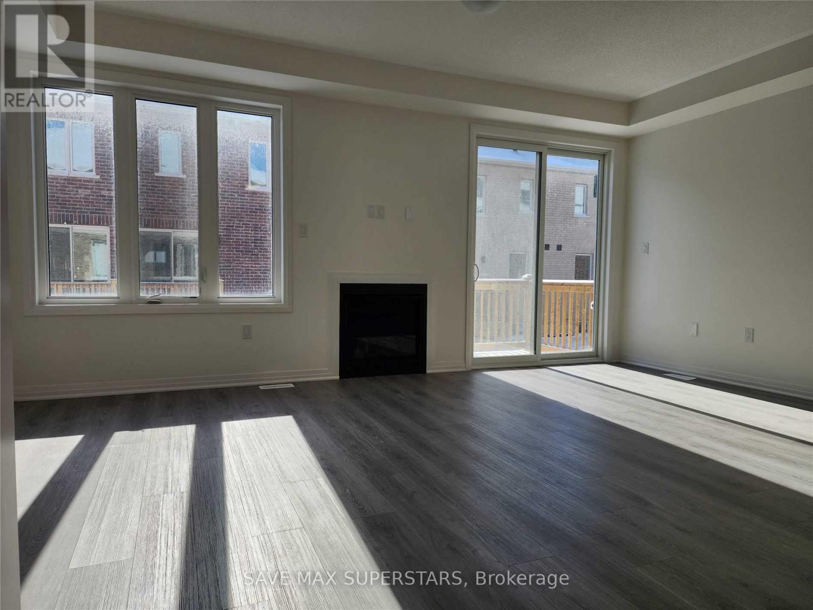 68 Copperhill Heights, Barrie, Ontario  L9J 0K6 - Photo 15 - S12387022