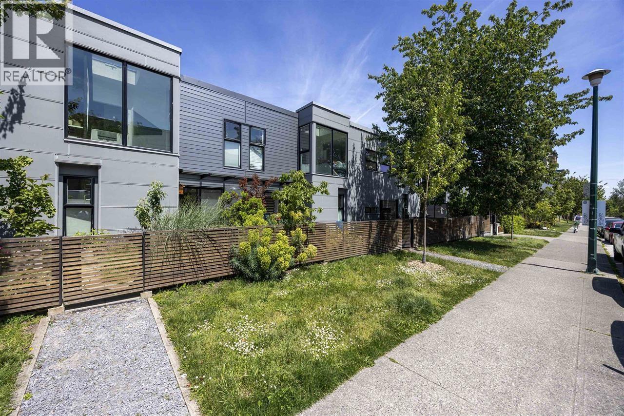 3 488 Jackson Avenue, Vancouver, British Columbia  V6A 3B5 - Photo 2 - R3044275