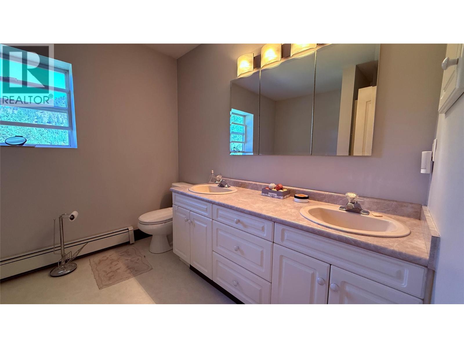 3300 Myers Creek Road, Midway, British Columbia  V0H 1M0 - Photo 41 - 10359557