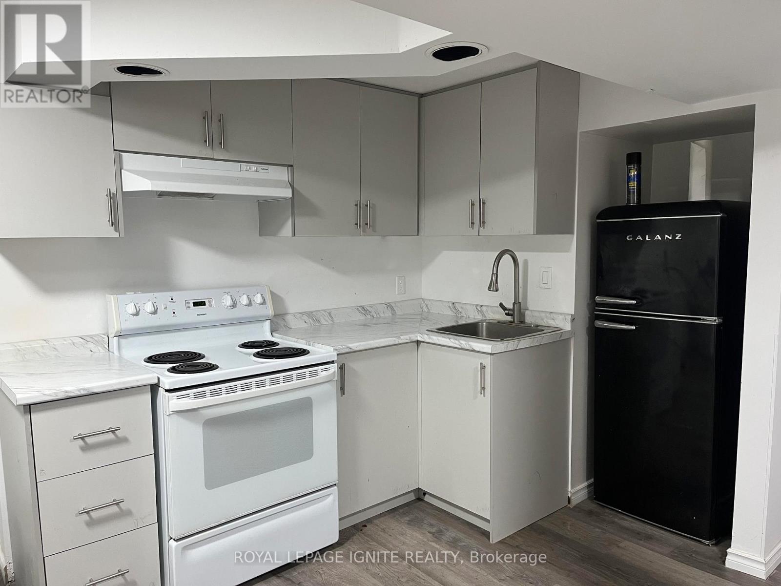 Bsmnt - 1068 Pepperbush Court, Oshawa, Ontario  L1K 2J4 - Photo 7 - E12386643