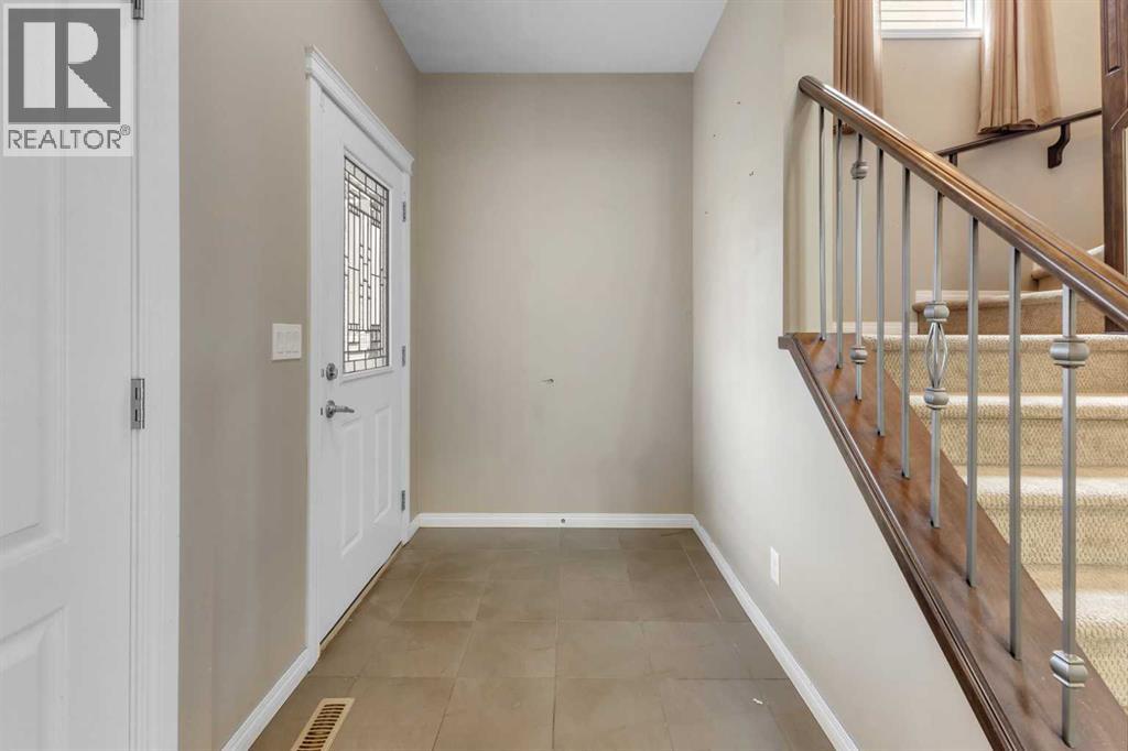 396 Skyview Shores Manor Ne, Calgary, Alberta  T3N 0H4 - Photo 4 - A2249412