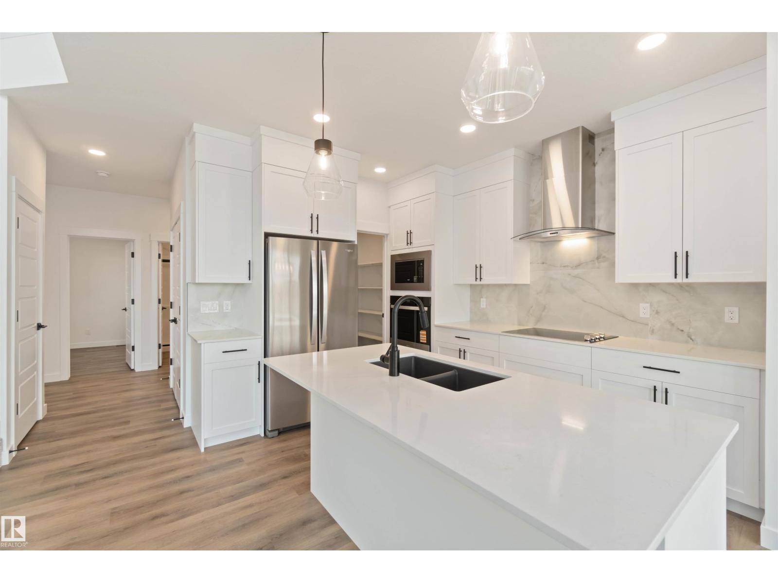 1110 Cristall Cr Sw, Edmonton, Alberta  T6W 2Z1 - Photo 9 - E4451972