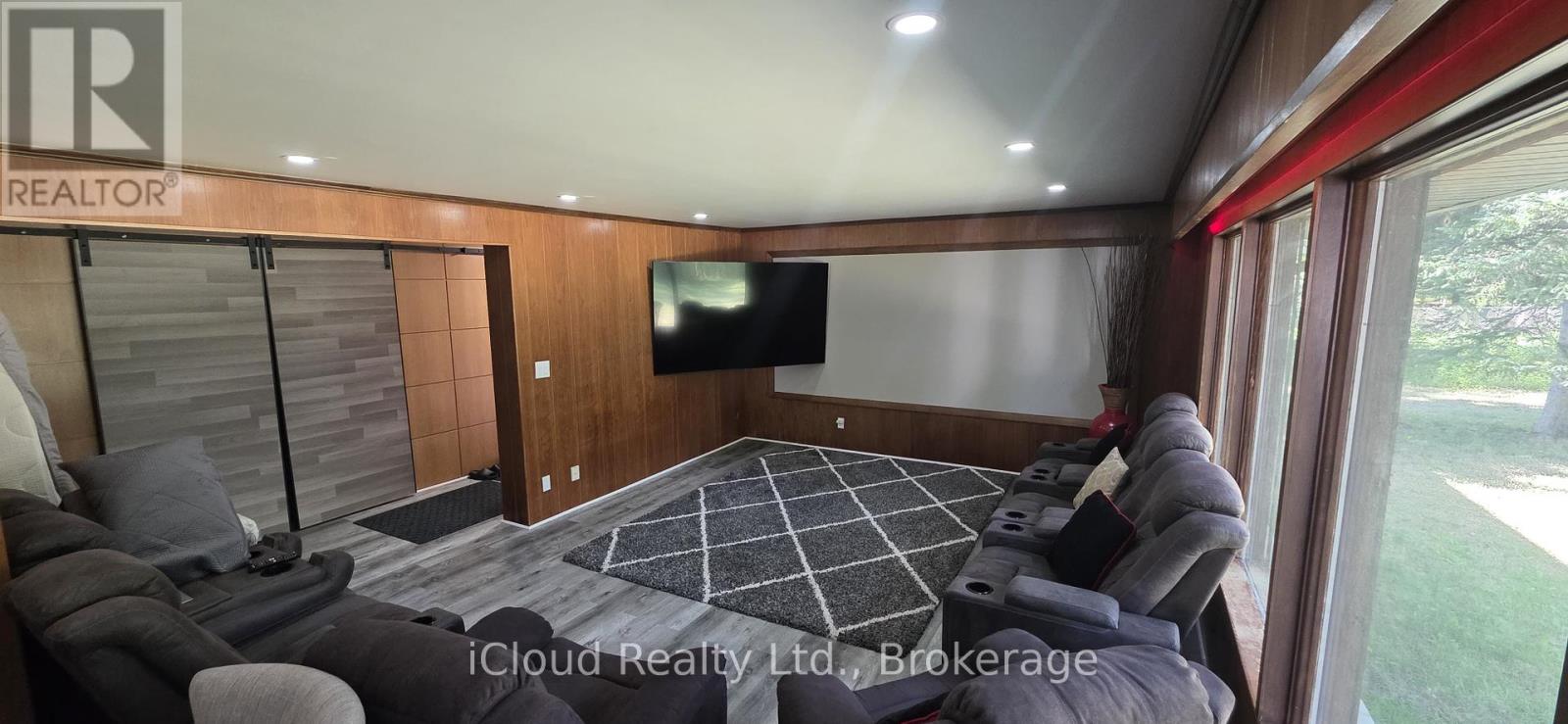 Property at 151 TOWNLINE ROAD N ROAD image 4