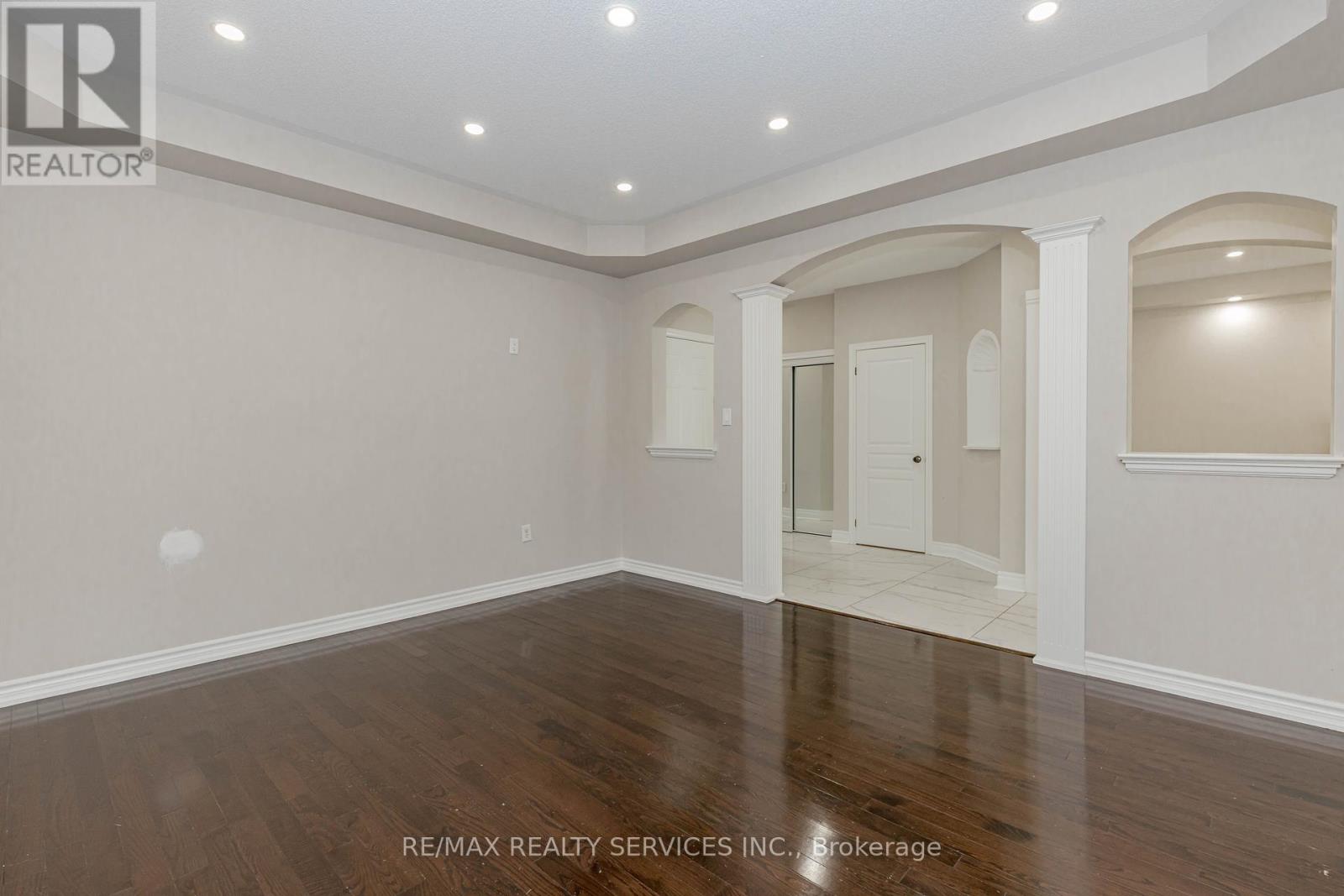 23 Sand Valley Street, Vaughan, Ontario  L6A 4H3 - Photo 10 - N12381602