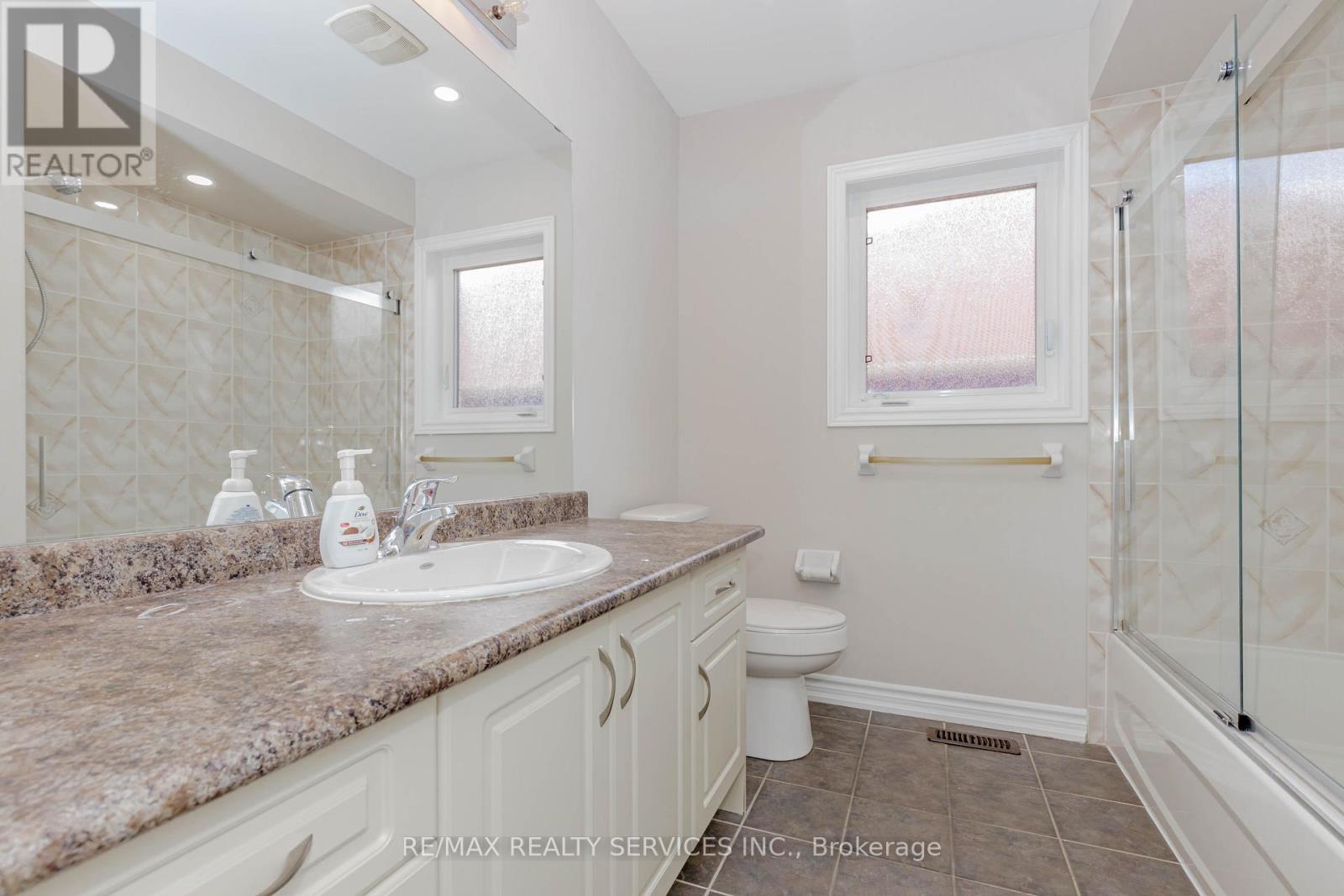 23 Sand Valley Street, Vaughan, Ontario  L6A 4H3 - Photo 35 - N12381602
