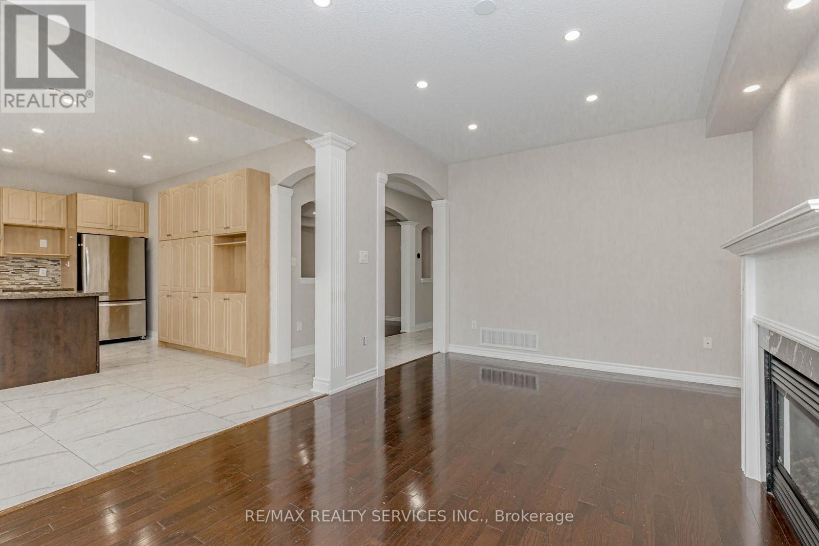23 Sand Valley Street, Vaughan, Ontario  L6A 4H3 - Photo 18 - N12381602