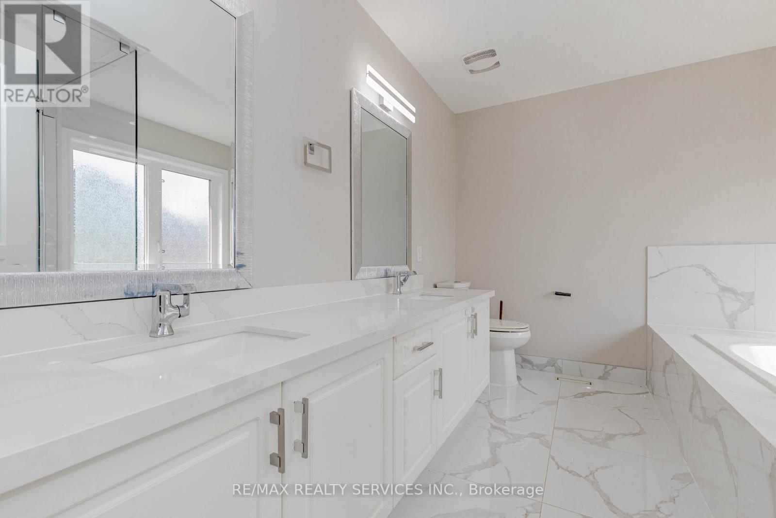 23 Sand Valley Street, Vaughan, Ontario  L6A 4H3 - Photo 49 - N12381602