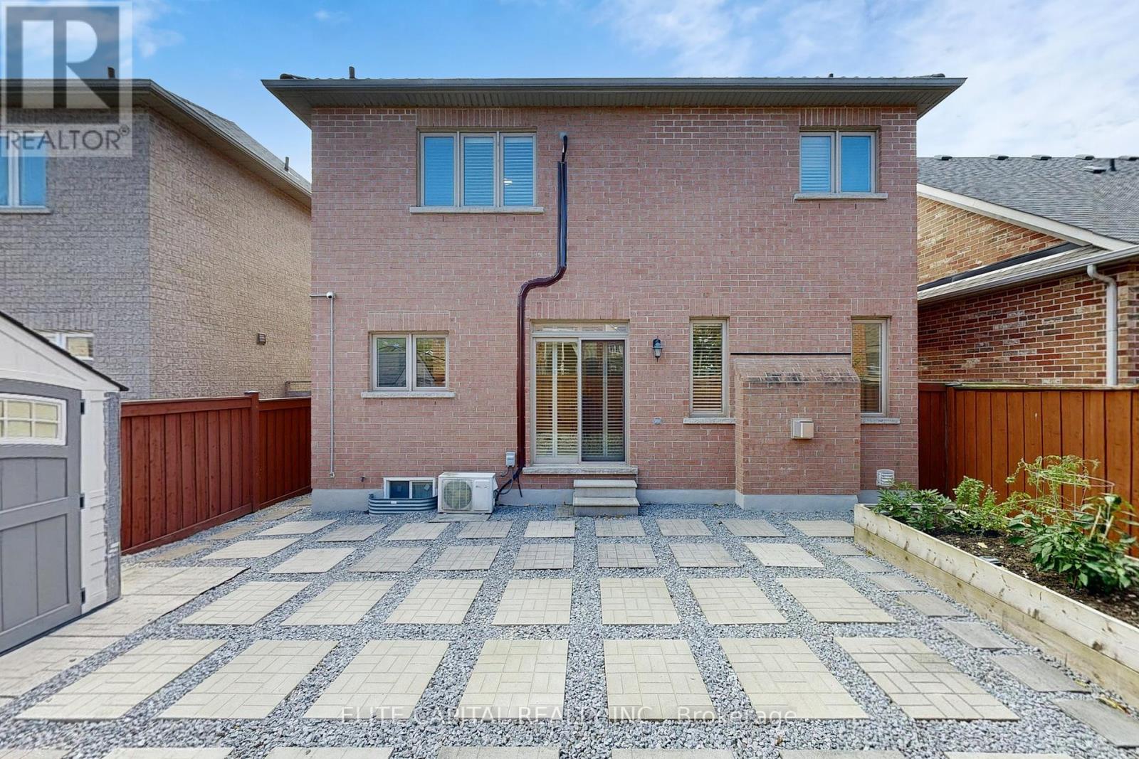 10 Ken Wagg Crescent, Whitchurch-Stouffville (Stouffville), Ontario  L4A 0J8 - Photo 46 - N12384889