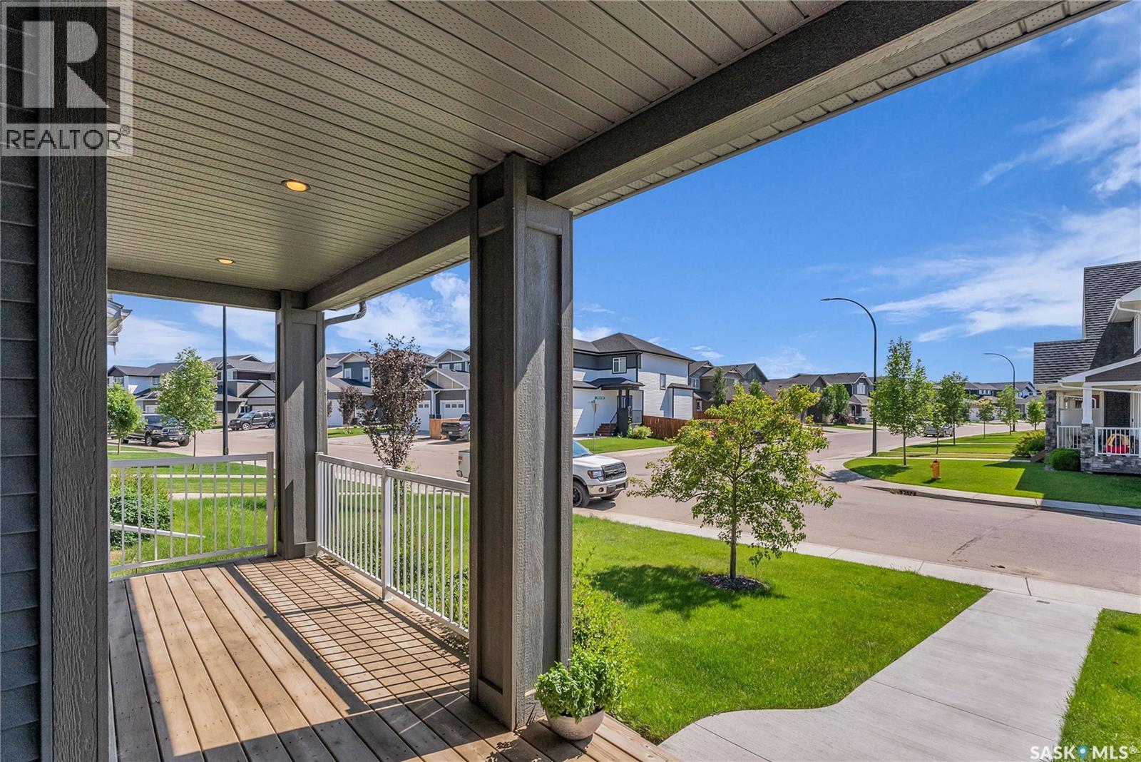 127 Newton Way, Saskatoon, Saskatchewan  S7V 0N6 - Photo 2 - SK017676