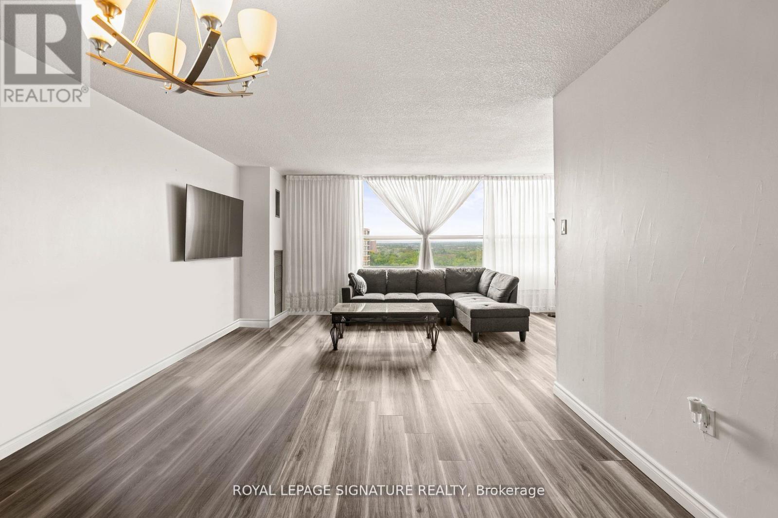 1411 - 40 Panorama Court, Toronto, Ontario  M9V 4M1 - Photo 6 - W12387028
