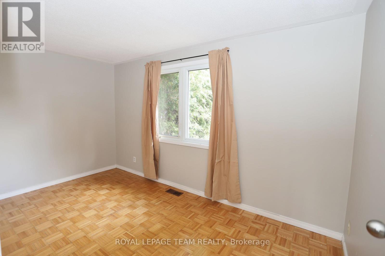 425 Joseph Street, North Grenville, Ontario  K0G 1J0 - Photo 16 - X12387055