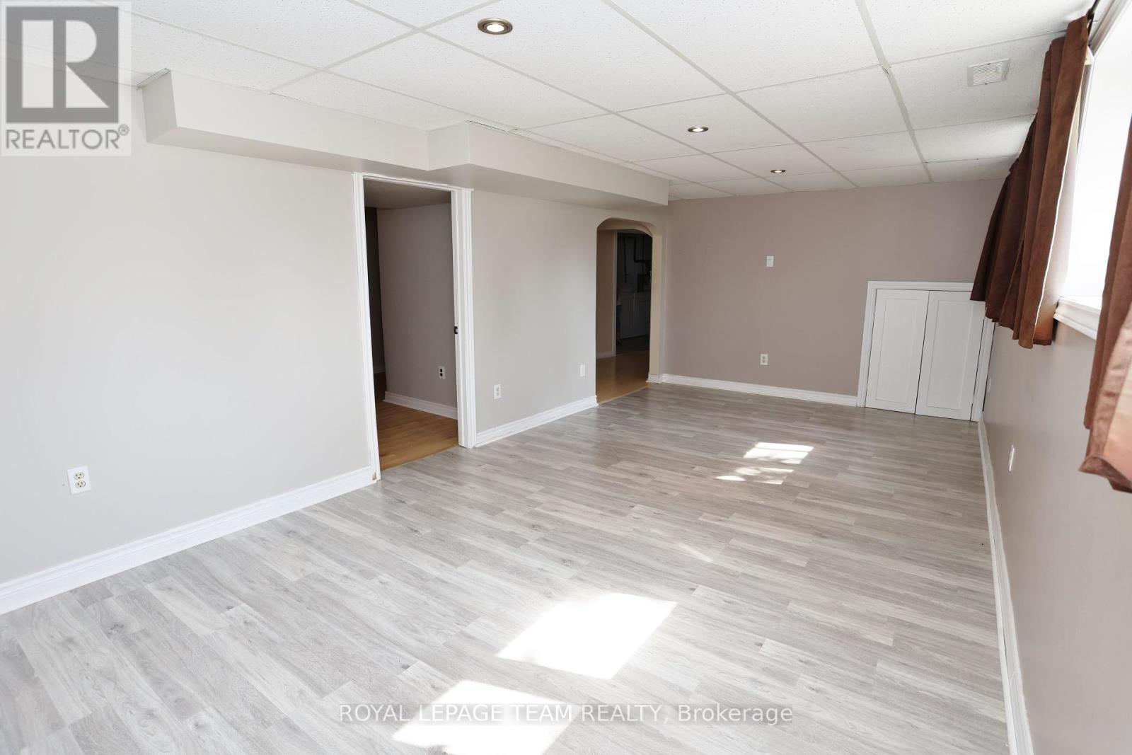 425 Joseph Street, North Grenville, Ontario  K0G 1J0 - Photo 23 - X12387055