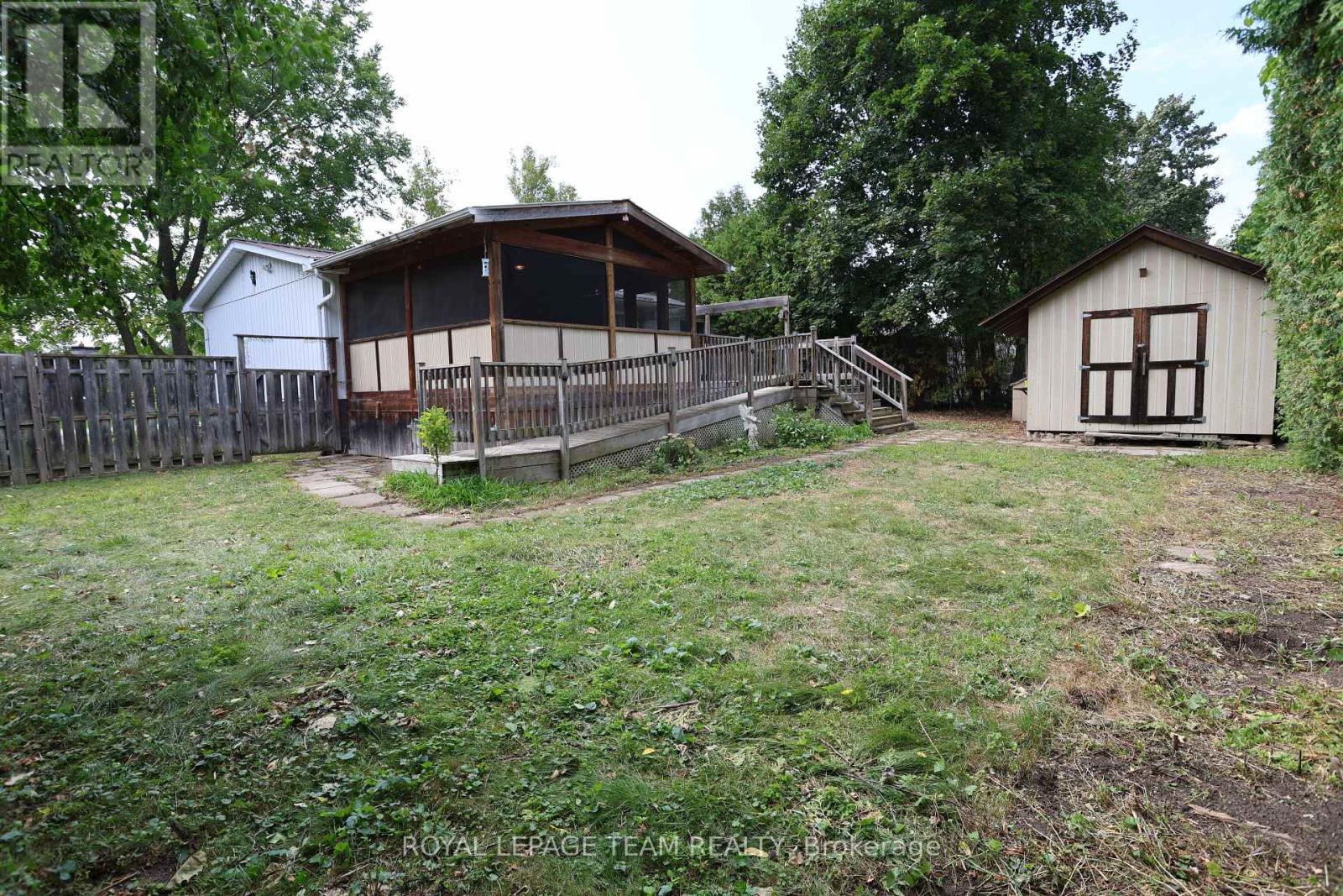 425 Joseph Street, North Grenville, Ontario  K0G 1J0 - Photo 38 - X12387055