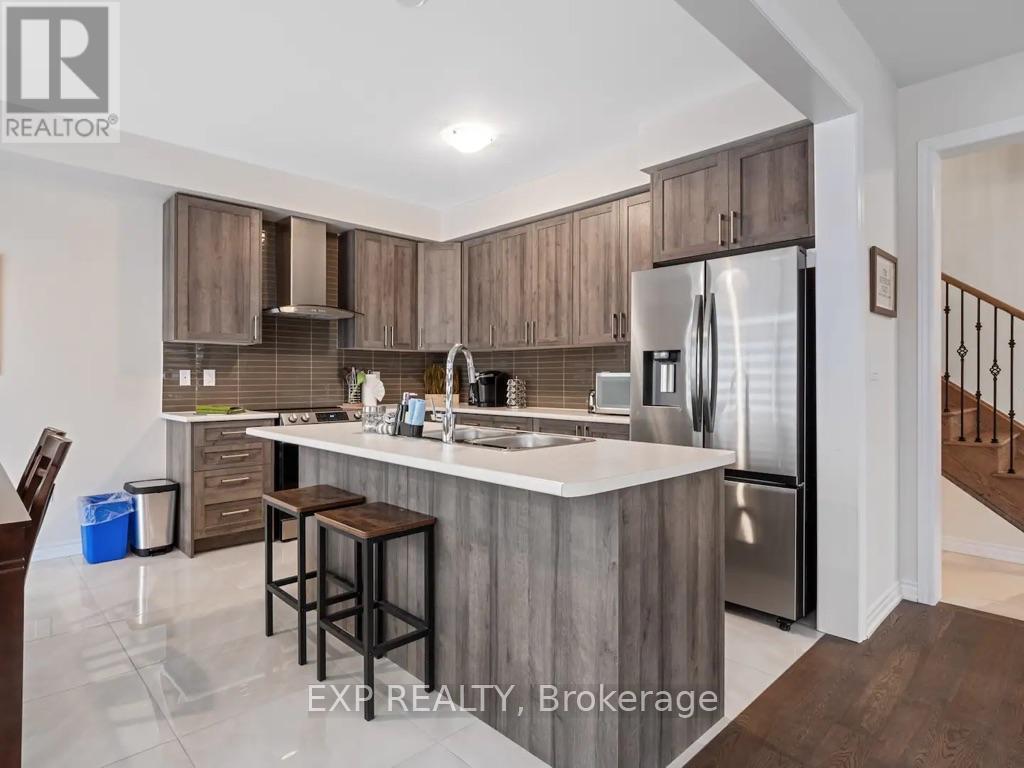 2 Sun Haven Lane, Thorold, Ontario  L2V 0K6 - Photo 11 - X12387068