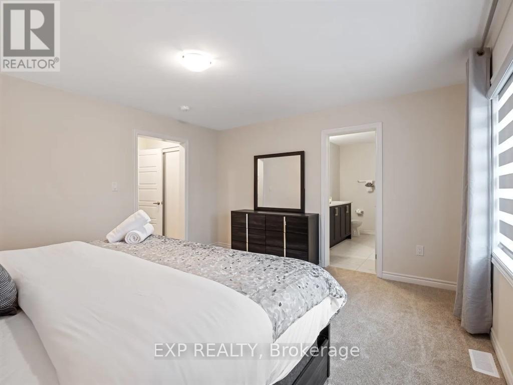 2 Sun Haven Lane, Thorold, Ontario  L2V 0K6 - Photo 22 - X12387068